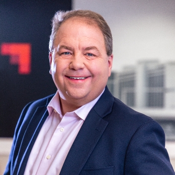 Derek Bowen Headshot